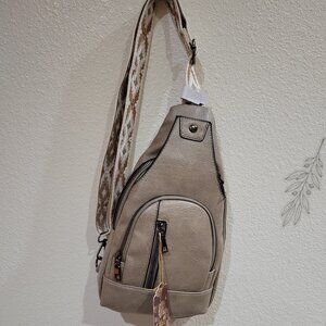 NWT Sam & Hadley Crossbody Sling Bag in Putty